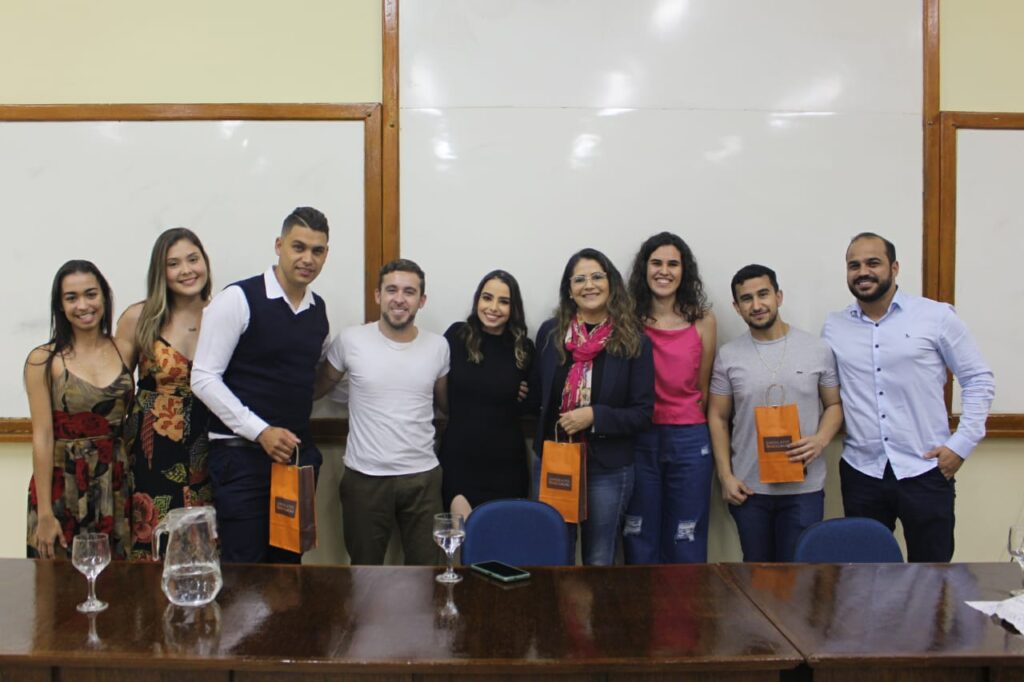 Schermata illustrativa di un processo di login su dispositivo mobile