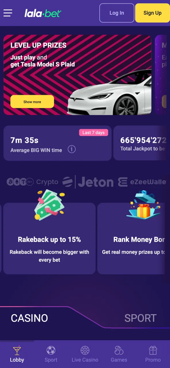 Schermafbeeldingen van de LalaBet casino app interface op mobiele apparaten